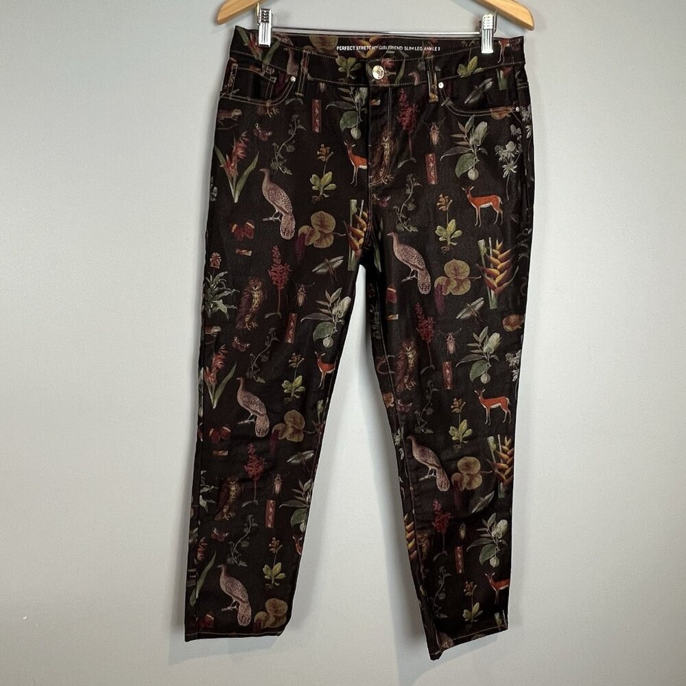 Chico's Jeans Women's size Medium Woodland Animals Print Slim Leg Ankle‎